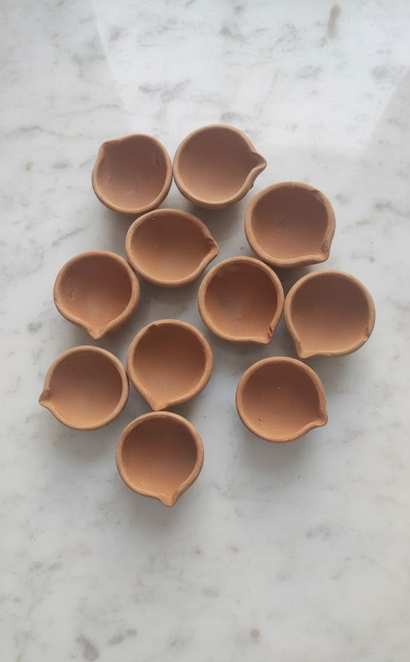Set of 50 Traditional Clay Diyas for Diwali Decoration